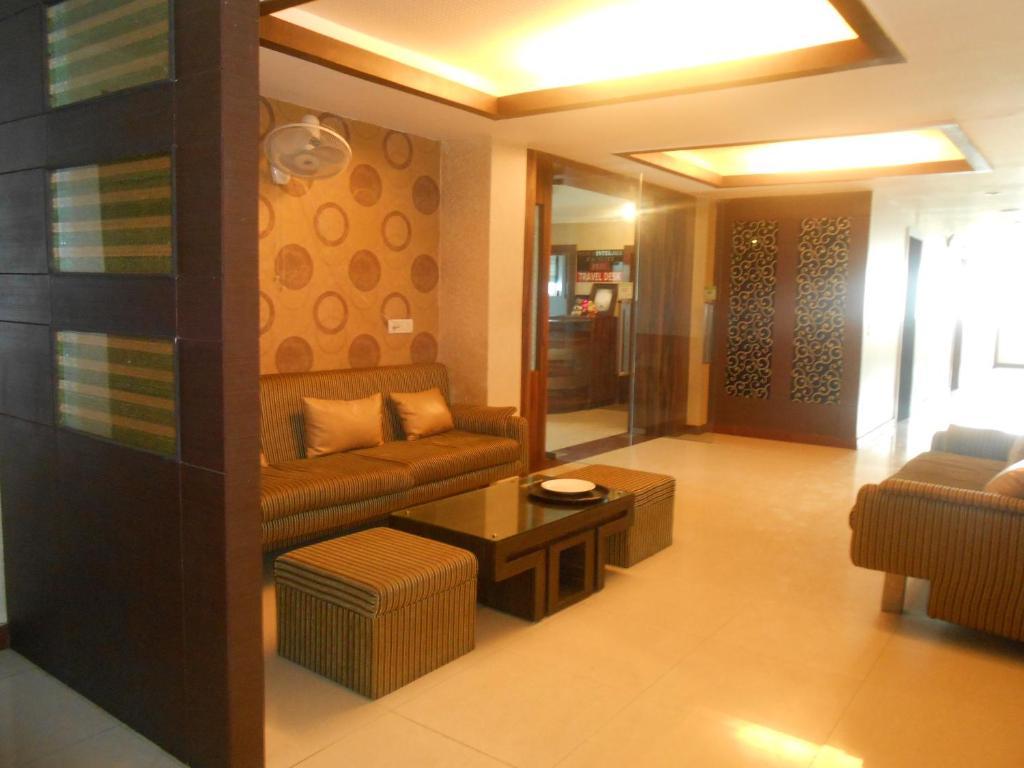 Hotel Crystal Retreat Агра Экстерьер фото